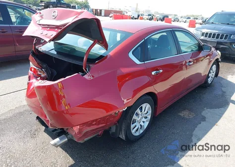 2013 Nissan Altima 2.5 S z USA, uszkodzony, nr VIN 1N4AL3AP1DC246767